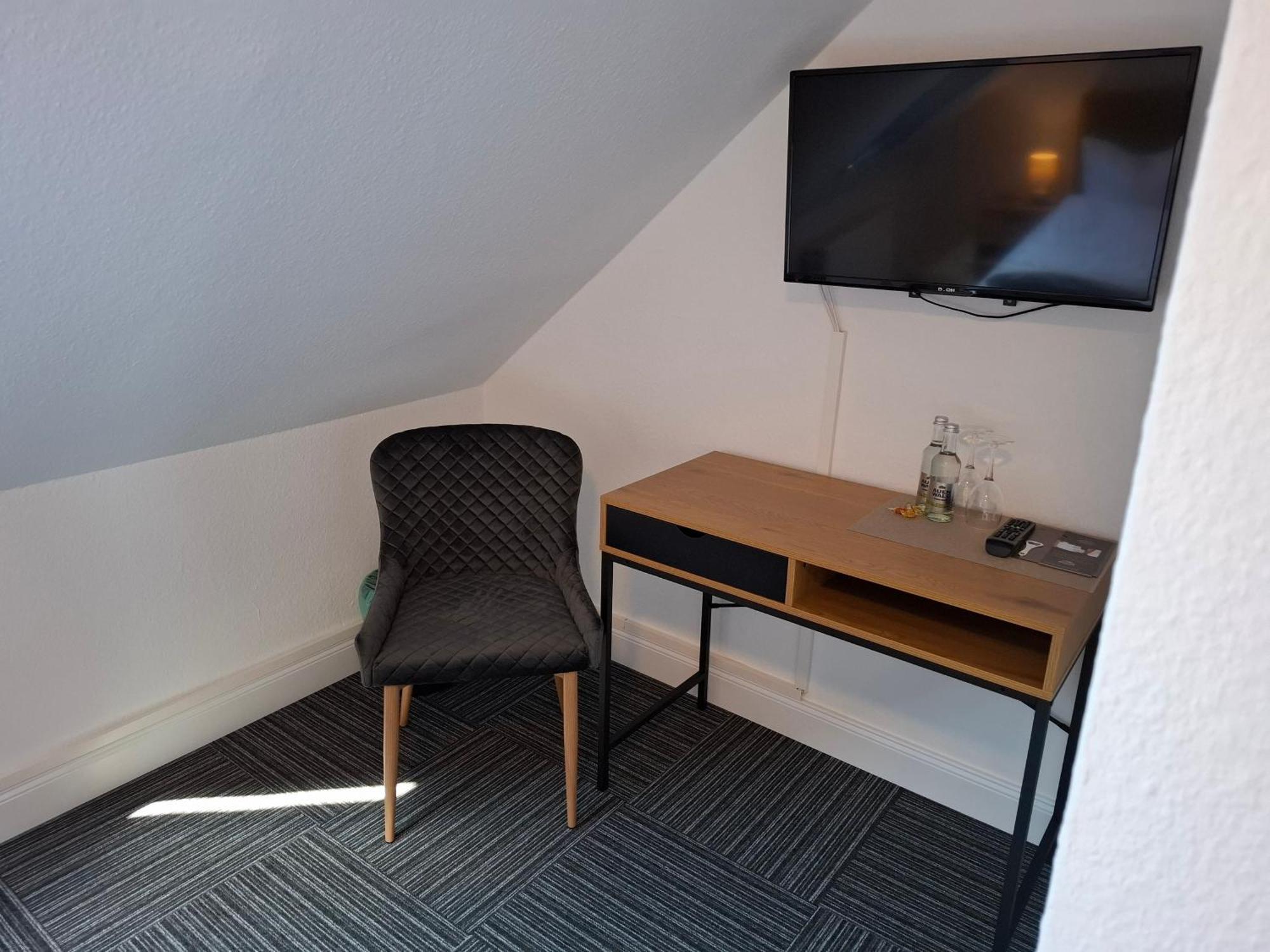 Hotel Am Schwarzen Berg Stade Extérieur photo